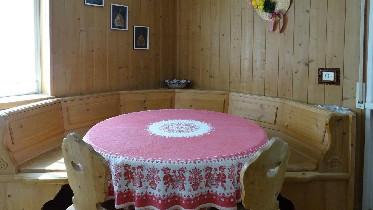 La Capinera Canazei Exterior foto